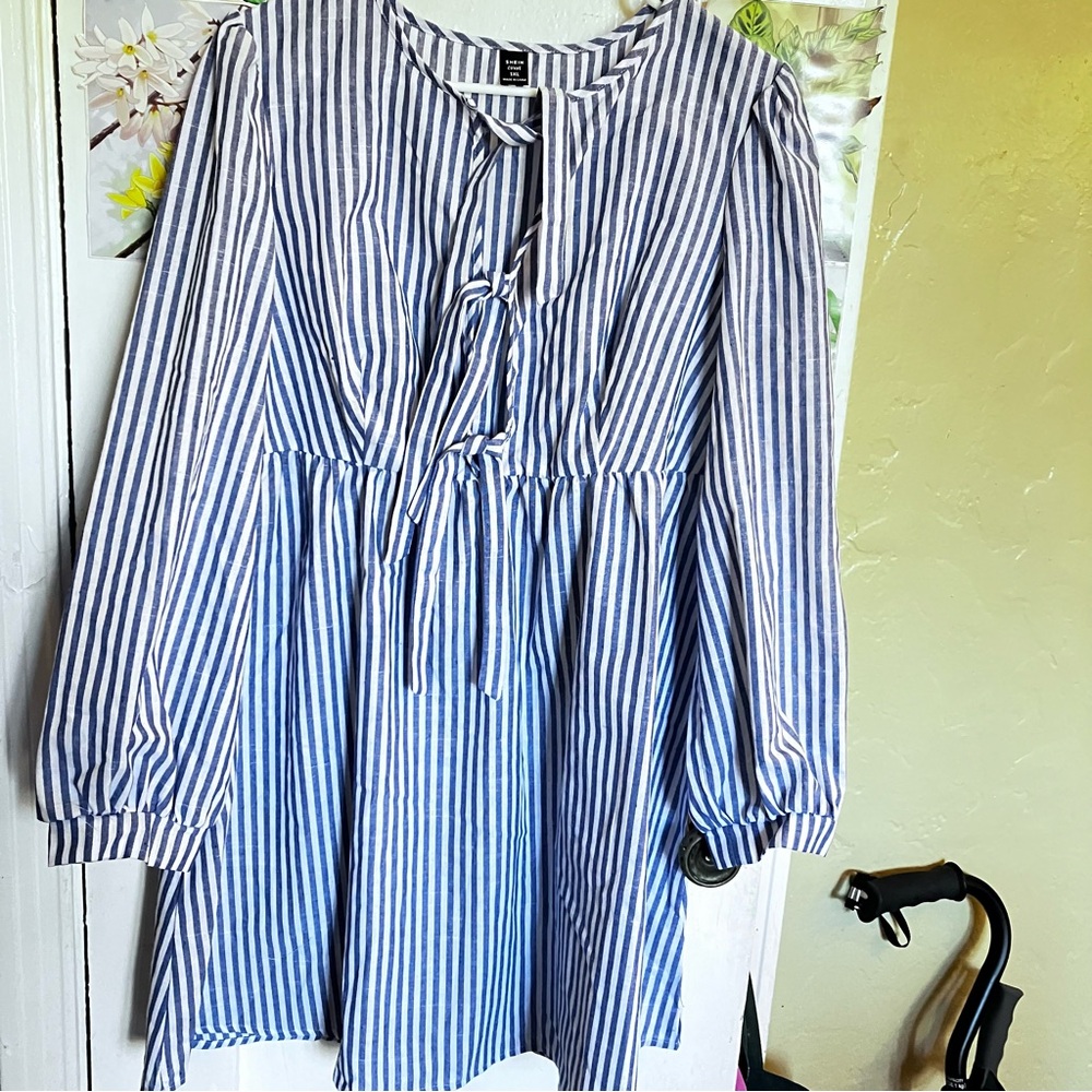 NWOT SHEIN 1 xl blue and white stripe Longsleeve Dress